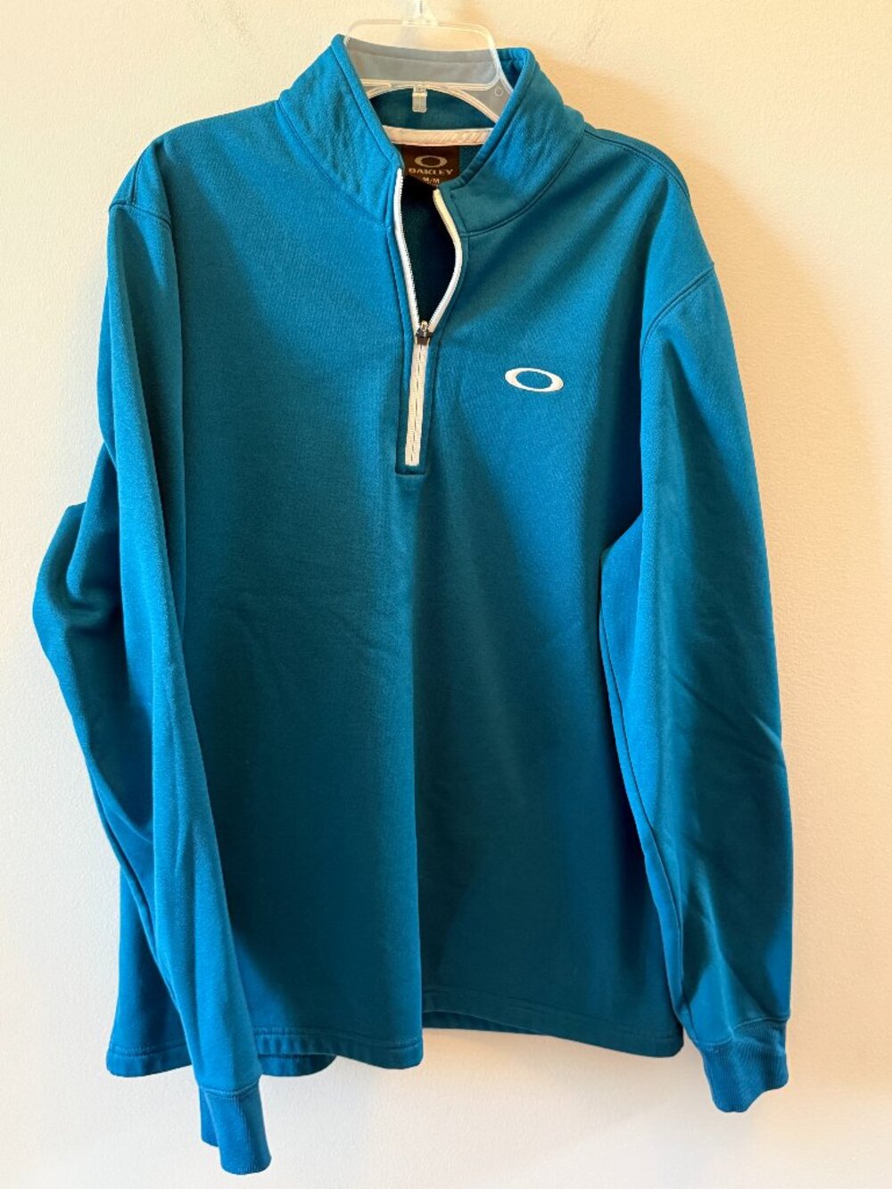 Oakley Teal 1/4 Zip Activewear Pullover Size Medium Performance Athletic Top